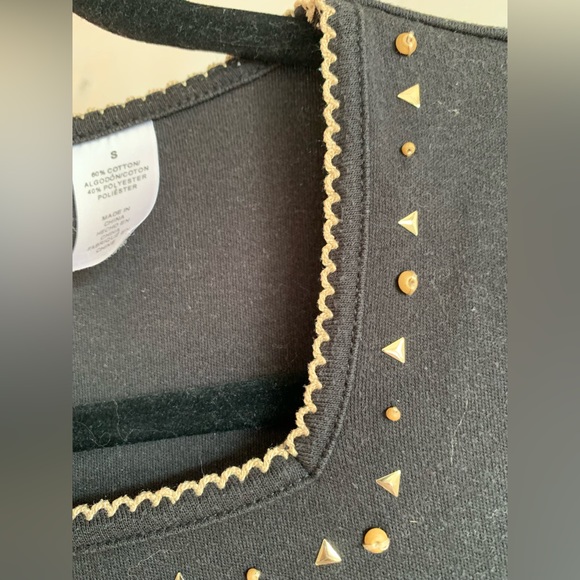 Alfred Dunner | Black Top w Giraffe - Picture 6 of 6